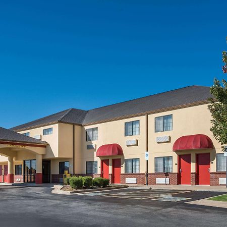 Super 8 By Wyndham Claremore Ok Eksteriør billede